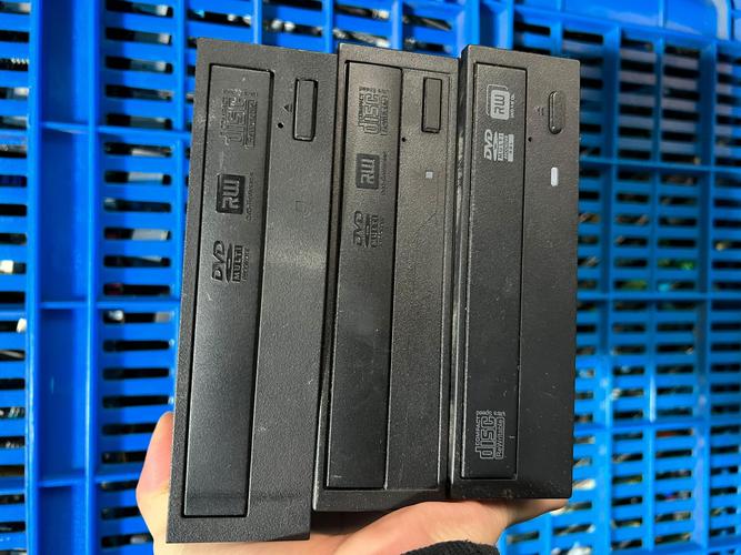 笔记本电脑换光驱多少钱，笔记本光驱换硬盘好不好-第3张图片-优品飞百科