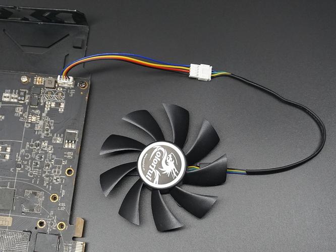 显卡风扇多少度才转？显卡风扇多少度开始转？