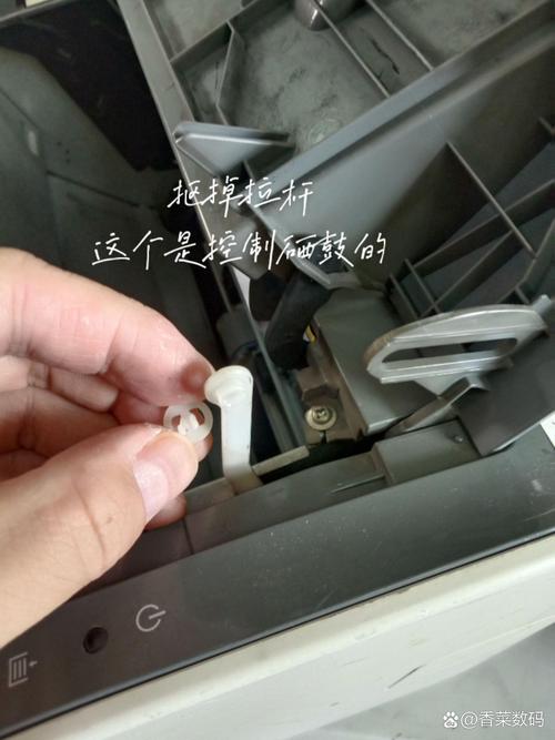 佳能2900卡纸卡一半，佳能2900卡纸在出纸口？-第3张图片-优品飞百科