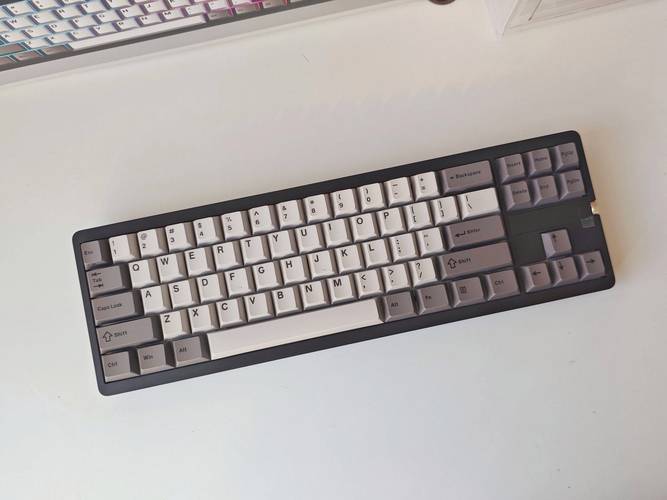 小米机械键盘怎么拆卸换轴？小米机械键盘cherry拆解？-第7张图片-优品飞百科