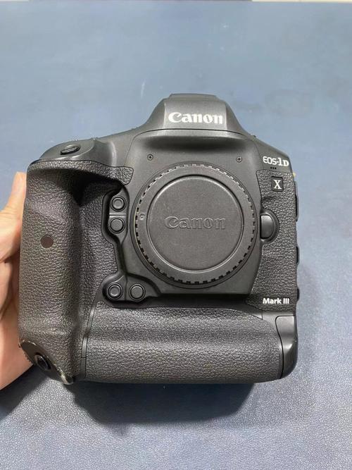 佳能大马3和1dx的区别？佳能大马3对比5d2？-第1张图片-优品飞百科