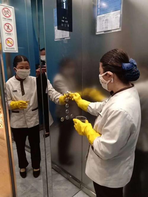 疫情在空中？疫情期间的空中课堂作文？-第5张图片-优品飞百科