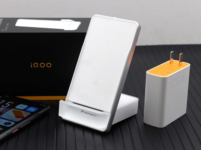 iqoopro充满电得多久，iqoopro5g多久可以充满电?-第3张图片-优品飞百科