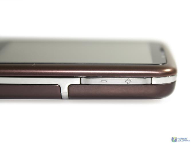 诺基亚6700和6700c是一样的吗，诺基亚6700和6700s？-第2张图片-优品飞百科