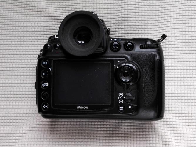 尼康d7000摄像怎么样，尼康d7000相机怎么样-第3张图片-优品飞百科