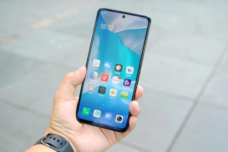 iqooz5为什么不建议买，iqooz5值得买吗知乎-第1张图片-优品飞百科