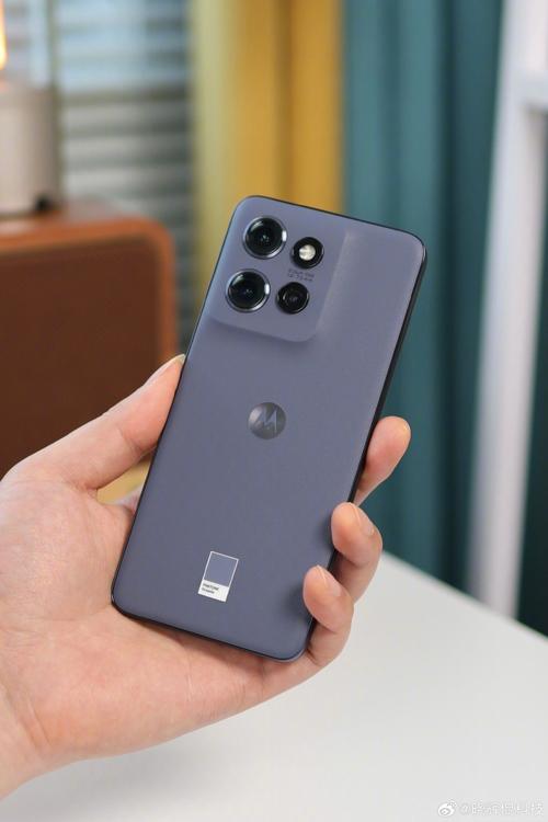 摩托罗拉c350什么时候的，摩托罗拉c350什么时候的上市？