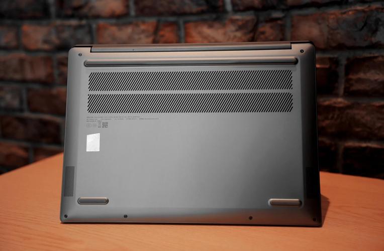 r5m435相当于什么显卡，r5m430显卡怎么样？