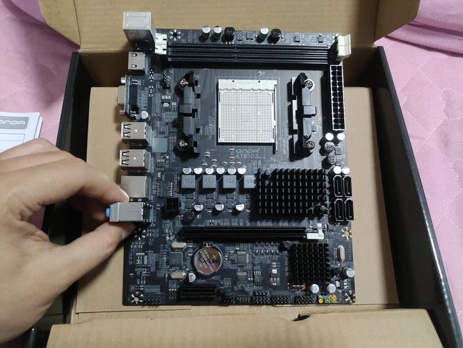 am3主板性能？am3主板比较好的主板？