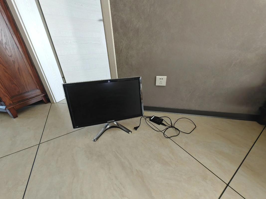 电脑显示器寿命一般几年？显示器寿命多少年？-第3张图片-优品飞百科