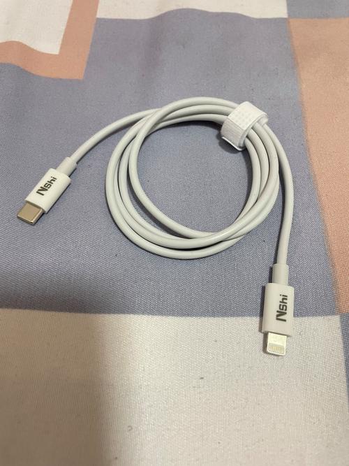 苹果12原装数据线是什么接口，苹果12的原装数据线怎么用-第4张图片-优品飞百科