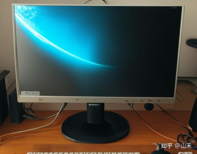 156寸笔记本分辨率多少合适，156寸笔记本大吗？-第2张图片-优品飞百科