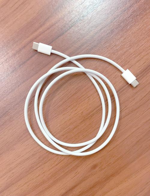 苹果有原装数据线吗,苹果有原装数据线吗多少钱-第4张图片-优品飞百科 苹果有原装数据线吗,苹果有原装数据线吗多少钱-第4张图片-优品飞百科