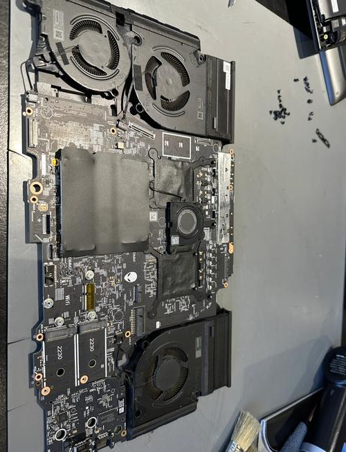 笔记本电脑要用散热器吗？笔记本用买散热器吗？