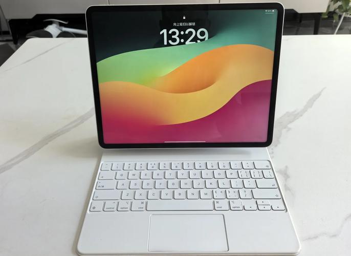 10寸和12寸平板差别大吗，10寸和12寸平板对比-第2张图片-优品飞百科