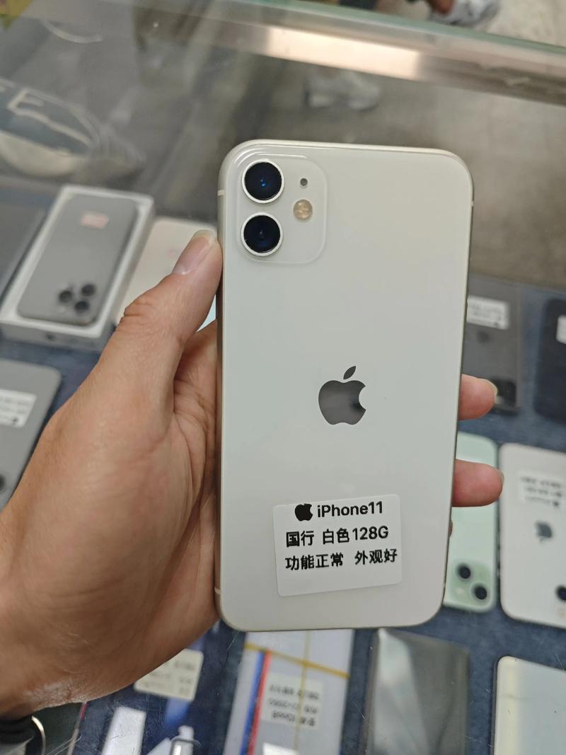 苹果11续航真的很差吗，苹果11续航真的很差吗值得买吗？-第1张图片-优品飞百科