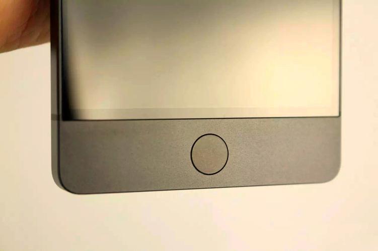 锤子坚果pro支持多大内存卡，锤子坚果pro配置？-第2张图片-优品飞百科