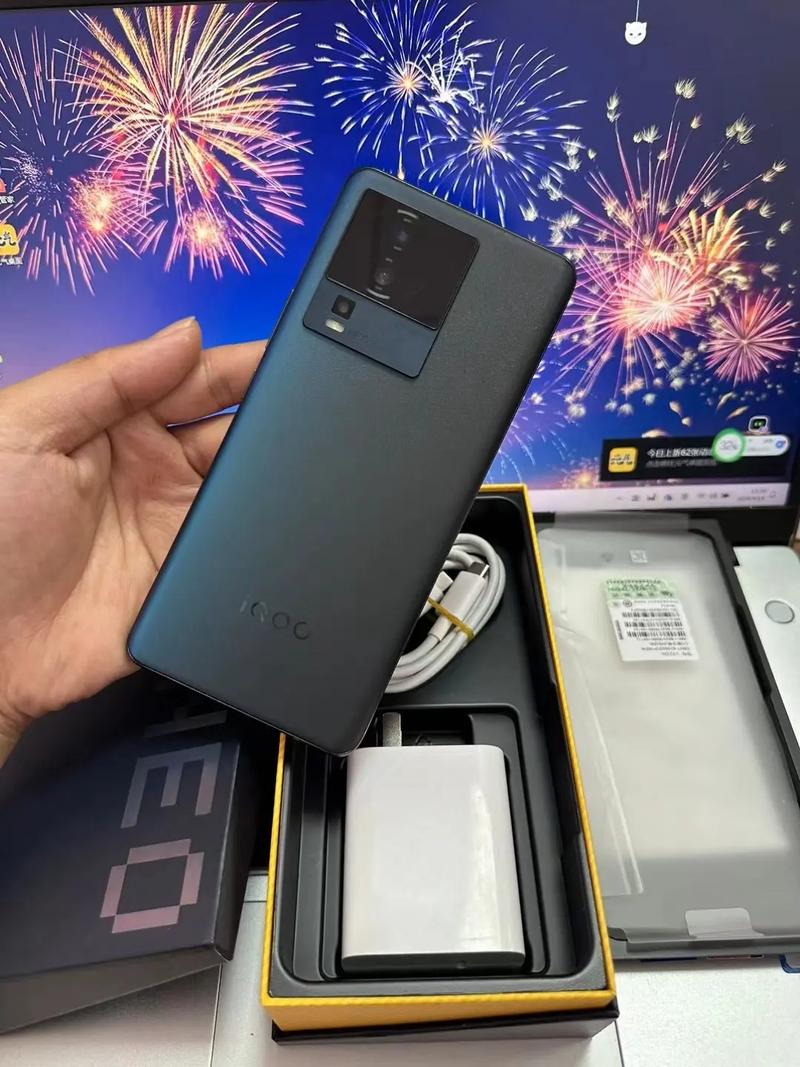 iqooneo7竞速版和iqoo10参数对比？iqoo竞速版和iqooneo855外观一样吗？-第3张图片-优品飞百科