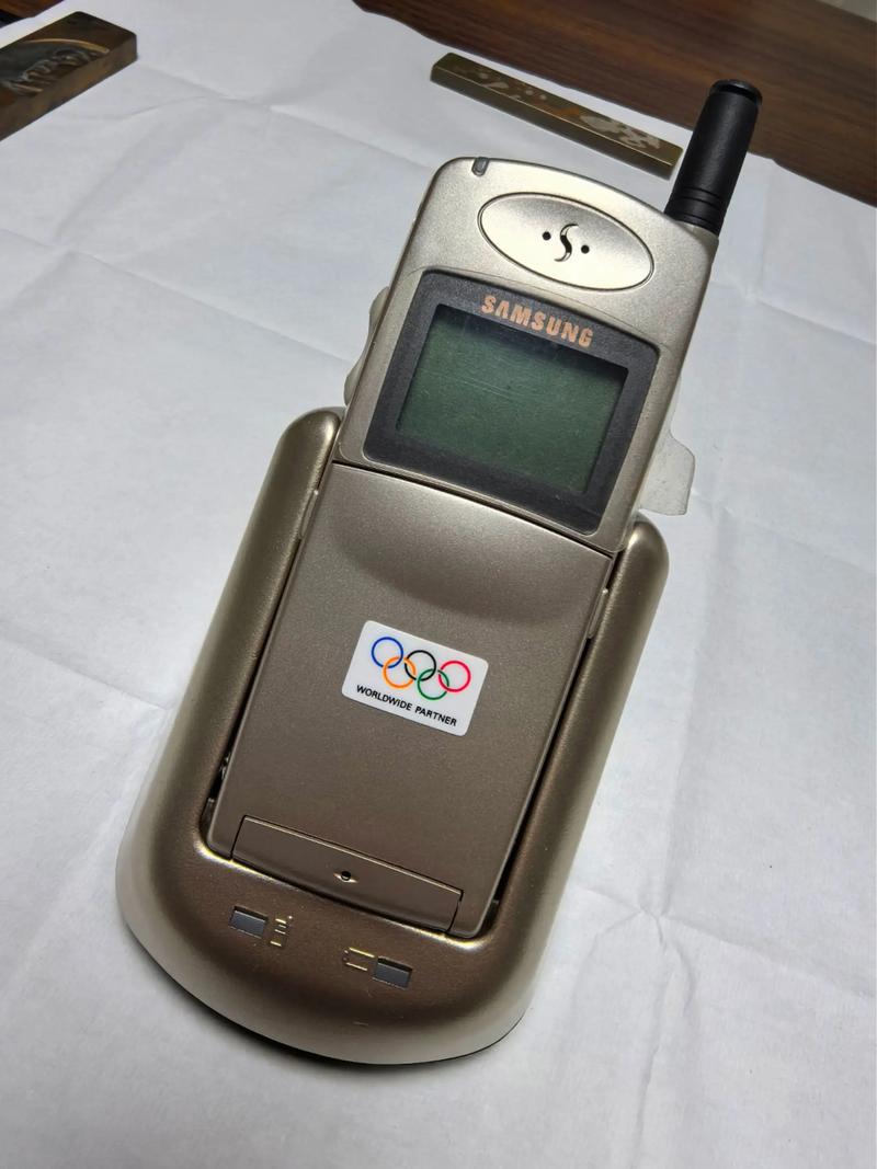 三星i9260怎么样有没有人用过，三星i9220啥型号？-第2张图片-优品飞百科