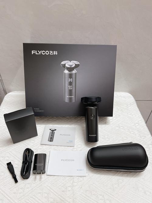 飞科跟飞利浦剃须刀差别大吗，飞科剃须刀和飞利浦剃须刀哪个牌子好一点