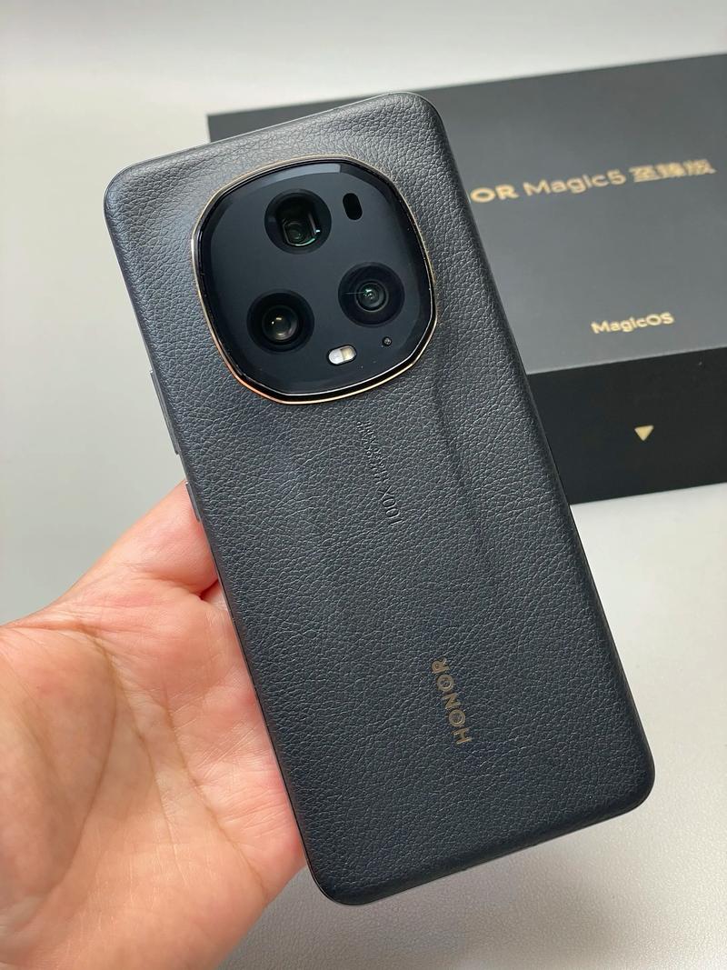 荣耀magic5国内多少钱，荣耀magic系列费用？-第3张图片-优品飞百科