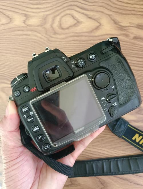 尼康d3300二手多少钱合适，二手尼康d3200值得入手吗？-第2张图片-优品飞百科