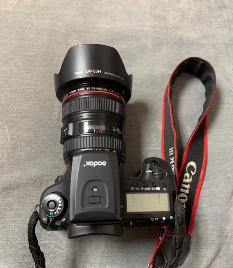 佳能全画幅副厂镜头推荐？佳能全画幅机身推荐？