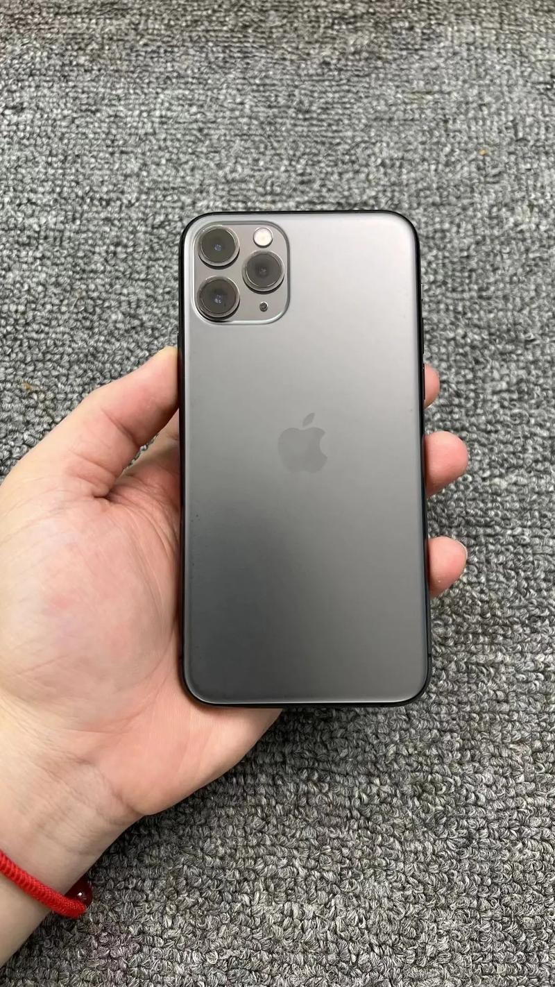 苹果11pro实体店多少钱，iphone11pro实体店会便宜吗-第2张图片-优品飞百科