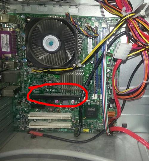 电脑主机的显卡在哪里？电脑主机的显卡在什么位置？-第2张图片-优品飞百科