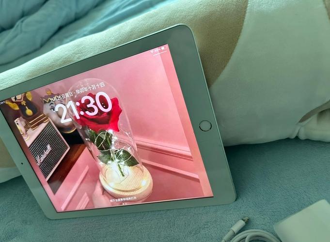 iphone2现在能卖多少钱，苹果2当时多少钱？-第1张图片-优品飞百科