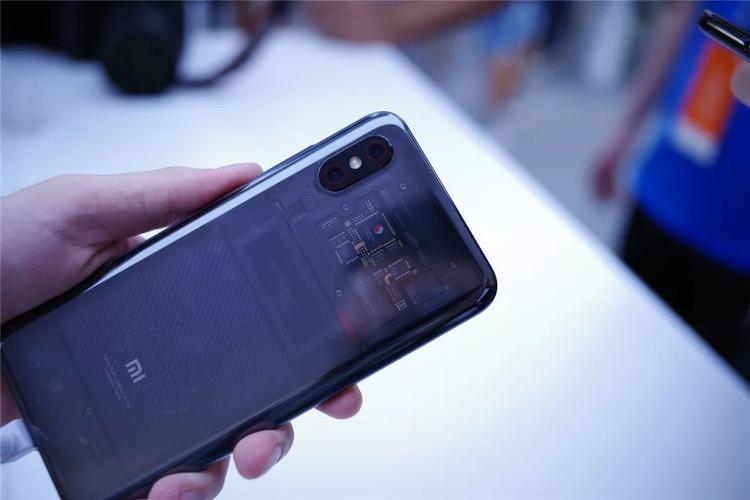 小米8青春版和小米8se区别？小米8青春版和小米8se一样吗？-第4张图片-优品飞百科