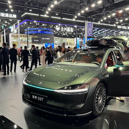 四川成都市天气预报，四川成都市天气预报15天查询百度？