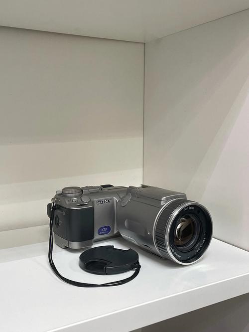 sonyf717怎么开机，索尼dscf717开机键？-第4张图片-优品飞百科