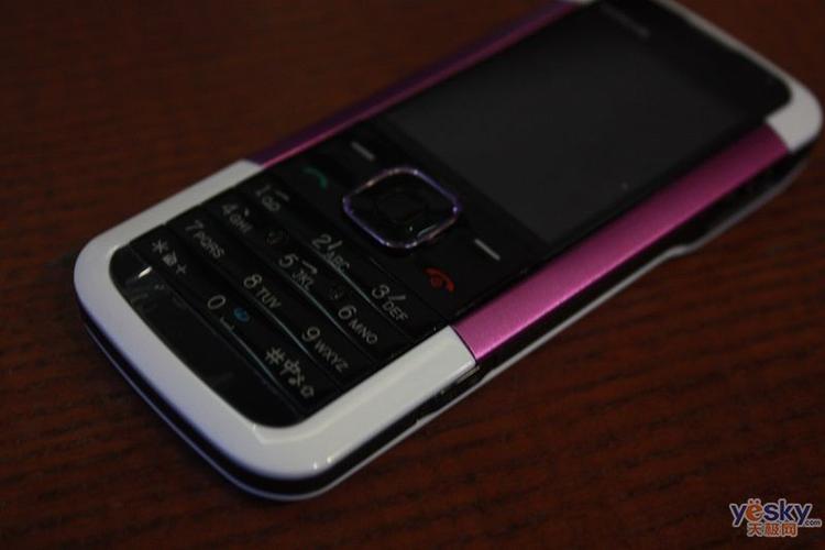 诺基亚5000有什么游戏，诺基亚5000能上网吗