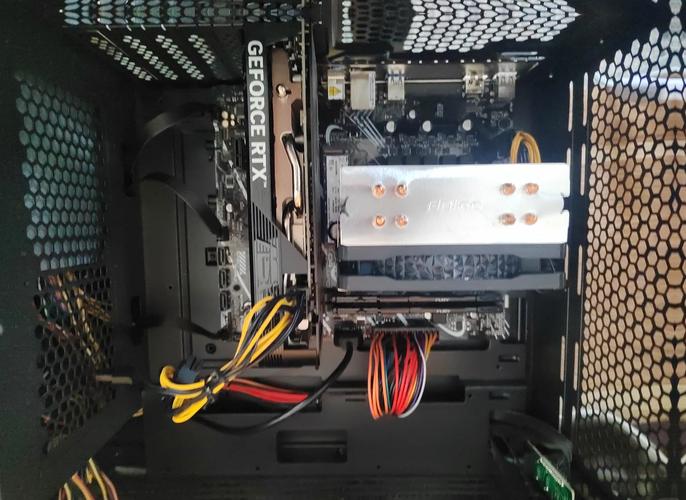 ssd固态硬盘在哪里？固态硬盘在哪个盘怎么看？-第2张图片-优品飞百科