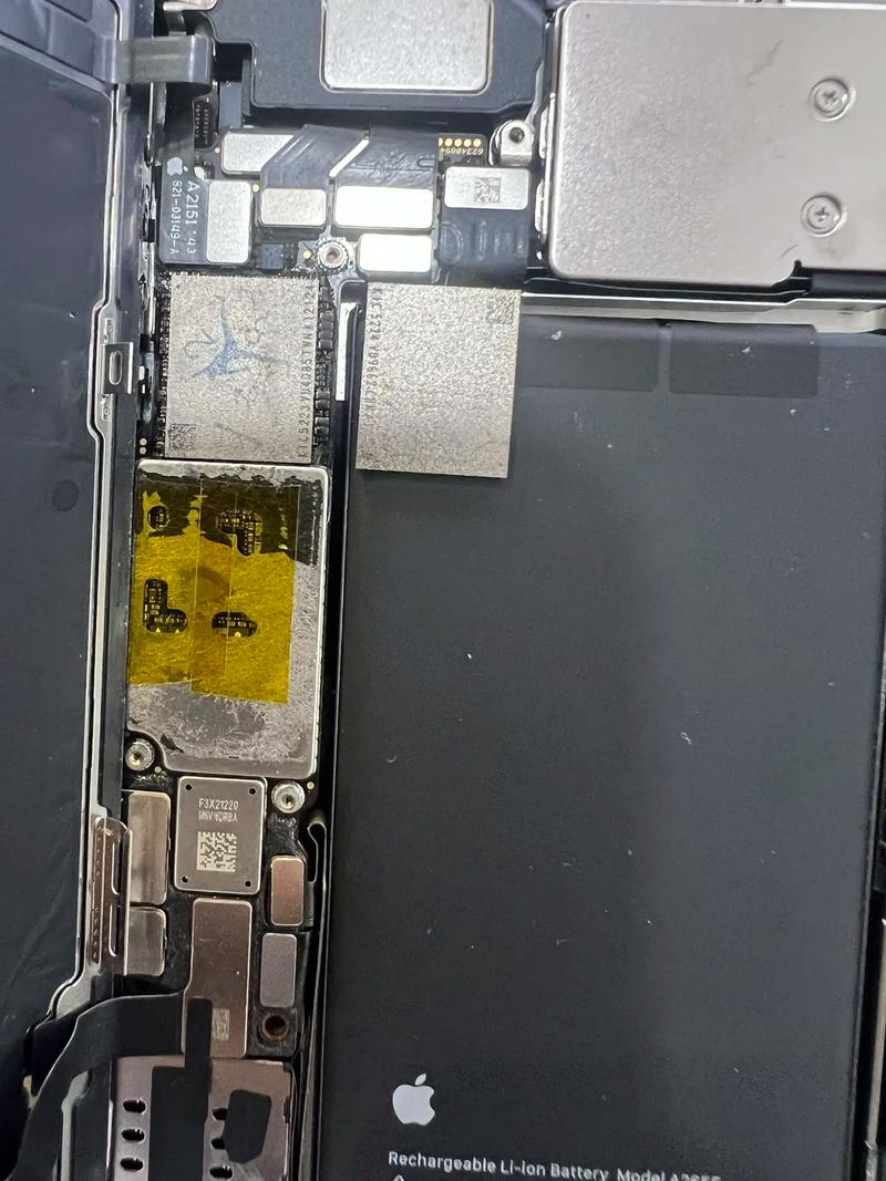 白苹果修一下多少钱，白苹果在维修店多少钱？-第2张图片-优品飞百科