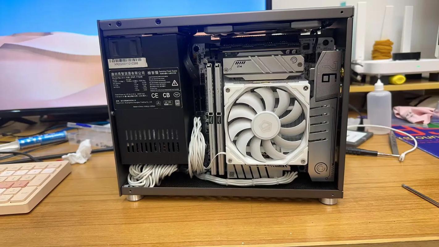 电脑机箱呜呜响怎么回事，电脑机箱呜呜响怎么回事啊？-第2张图片-优品飞百科