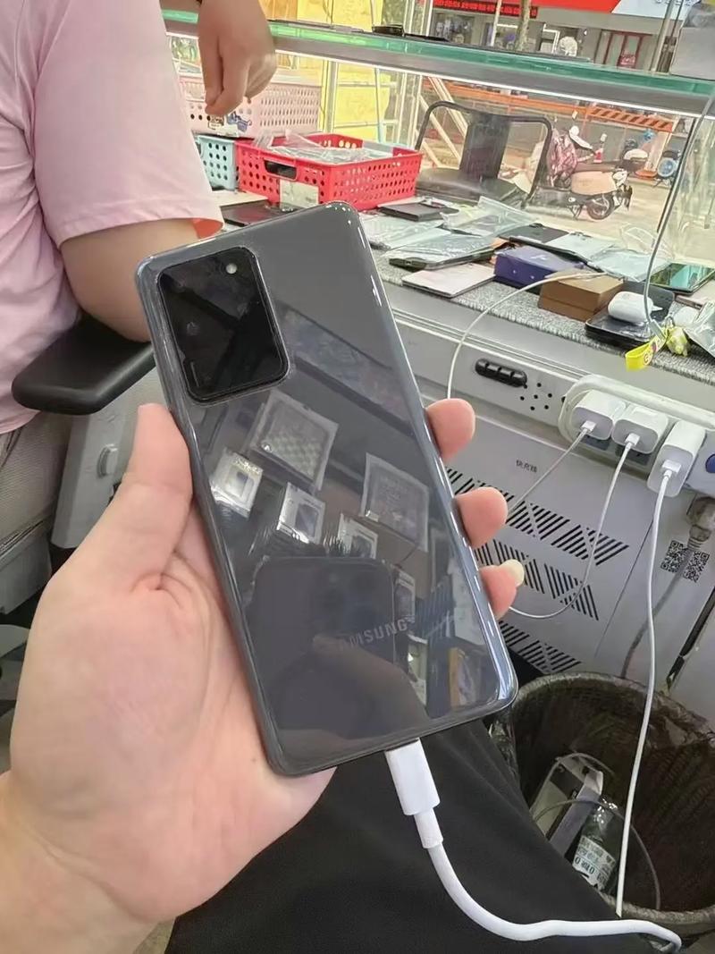 三星s20u最新版本？三星s20ultra更新ui30？-第3张图片-优品飞百科