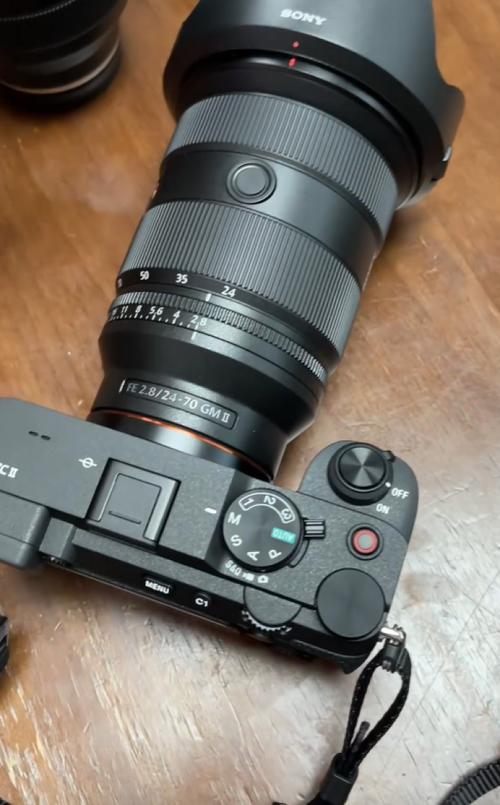 索尼a6000与a7哪个好？索尼a6000和a7画质对比？