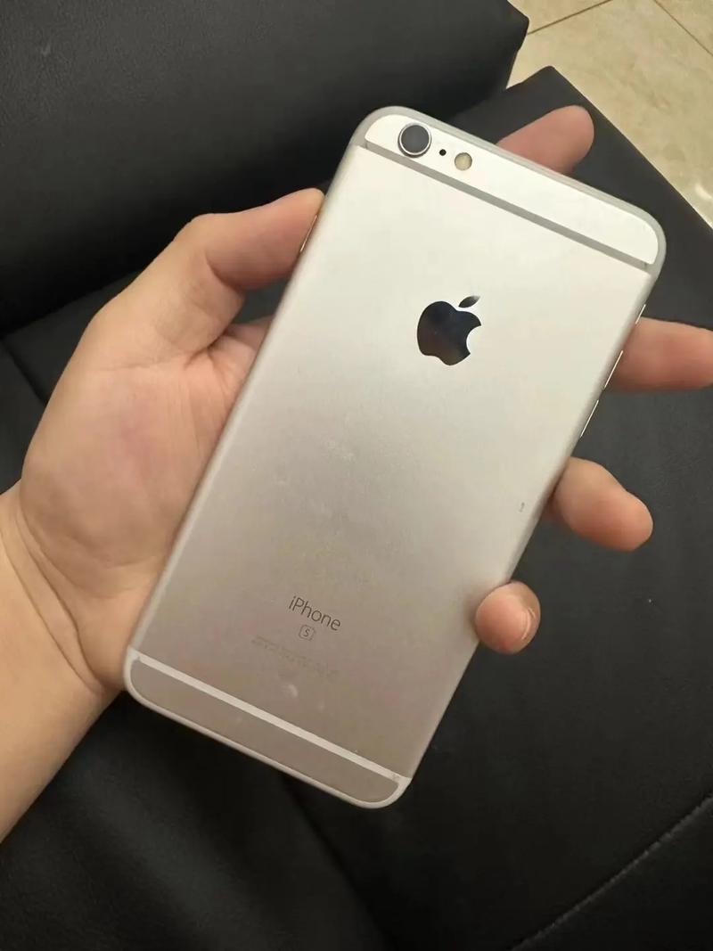 苹果32g打游戏够用吗，苹果32g打游戏够用吗值得买吗-第2张图片-优品飞百科