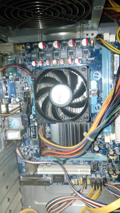 赛扬e3300用什么主板，赛扬e3300现在能玩lol吗？-第4张图片-优品飞百科