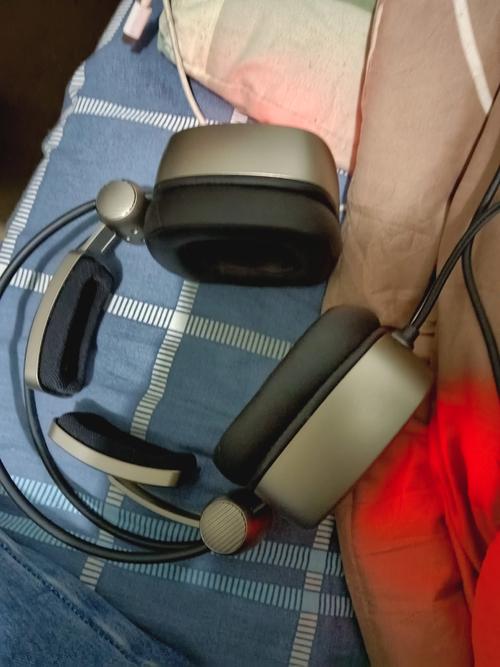 和平精英游戏耳机推荐，和平精英 耳机 推荐-第3张图片-优品飞百科