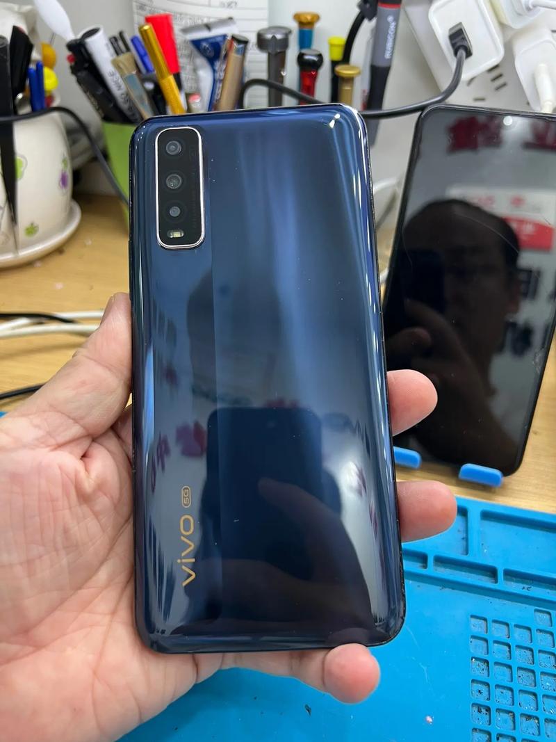 vivoy70s重量多少克，vivoy70s 5g重量？-第2张图片-优品飞百科