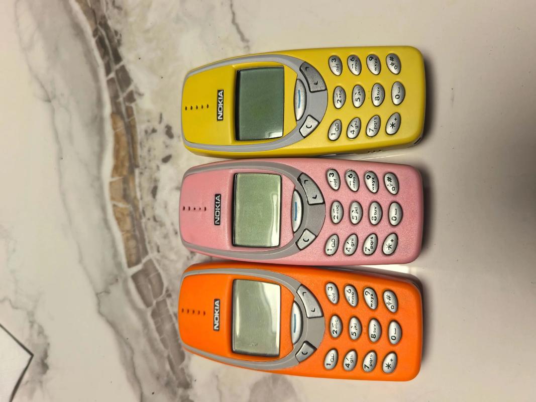 诺基亚3310电池怎么取，诺基亚手机电池怎么换-第2张图片-优品飞百科