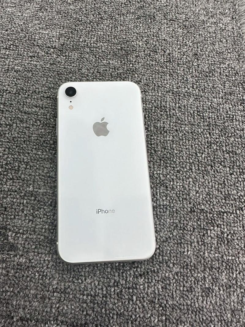 2023年买苹果xr合适吗，2023年iphone会出15吗？-第1张图片-优品飞百科