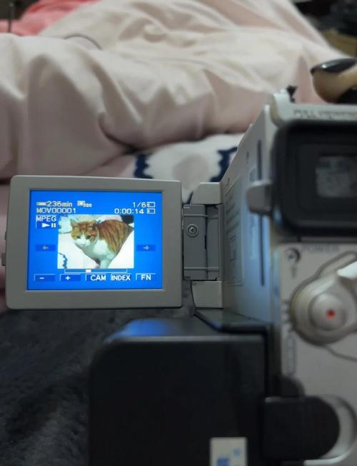 佳能fs406摄像机怎么充电？佳能的相机怎么充电？-第5张图片-优品飞百科