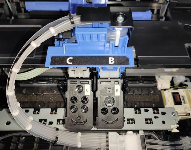 佳能g1810加墨水步骤，佳能g1810按哪个键上墨水-第3张图片-优品飞百科