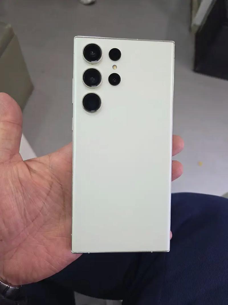 三星g9980是国行吗？三星g9098哪年的手机？-第1张图片-优品飞百科