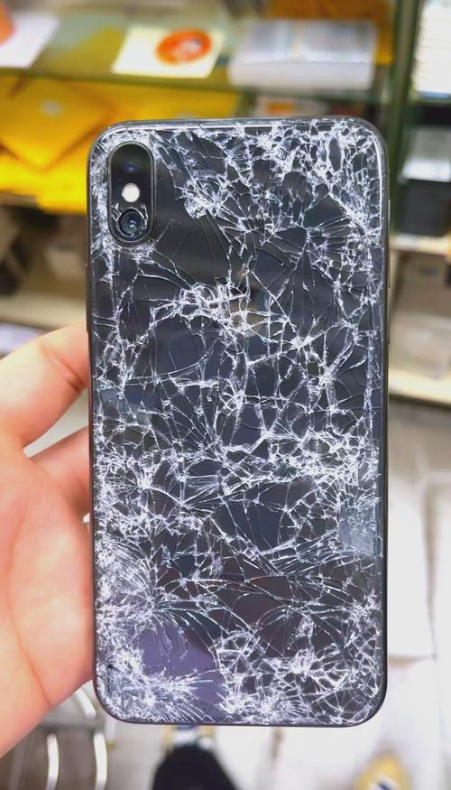 苹果x后盖碎了建议换吗，苹果x后盖坏了有没有必要换