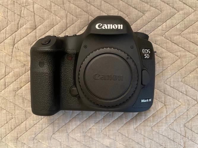 佳能通用镜头推荐，佳能镜头适合所有佳能相机吗？-第4张图片-优品飞百科